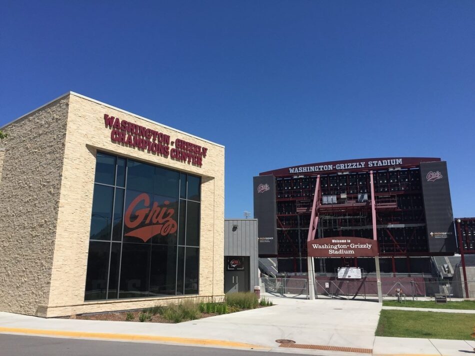 Manufactured Stone Veneer on University Center